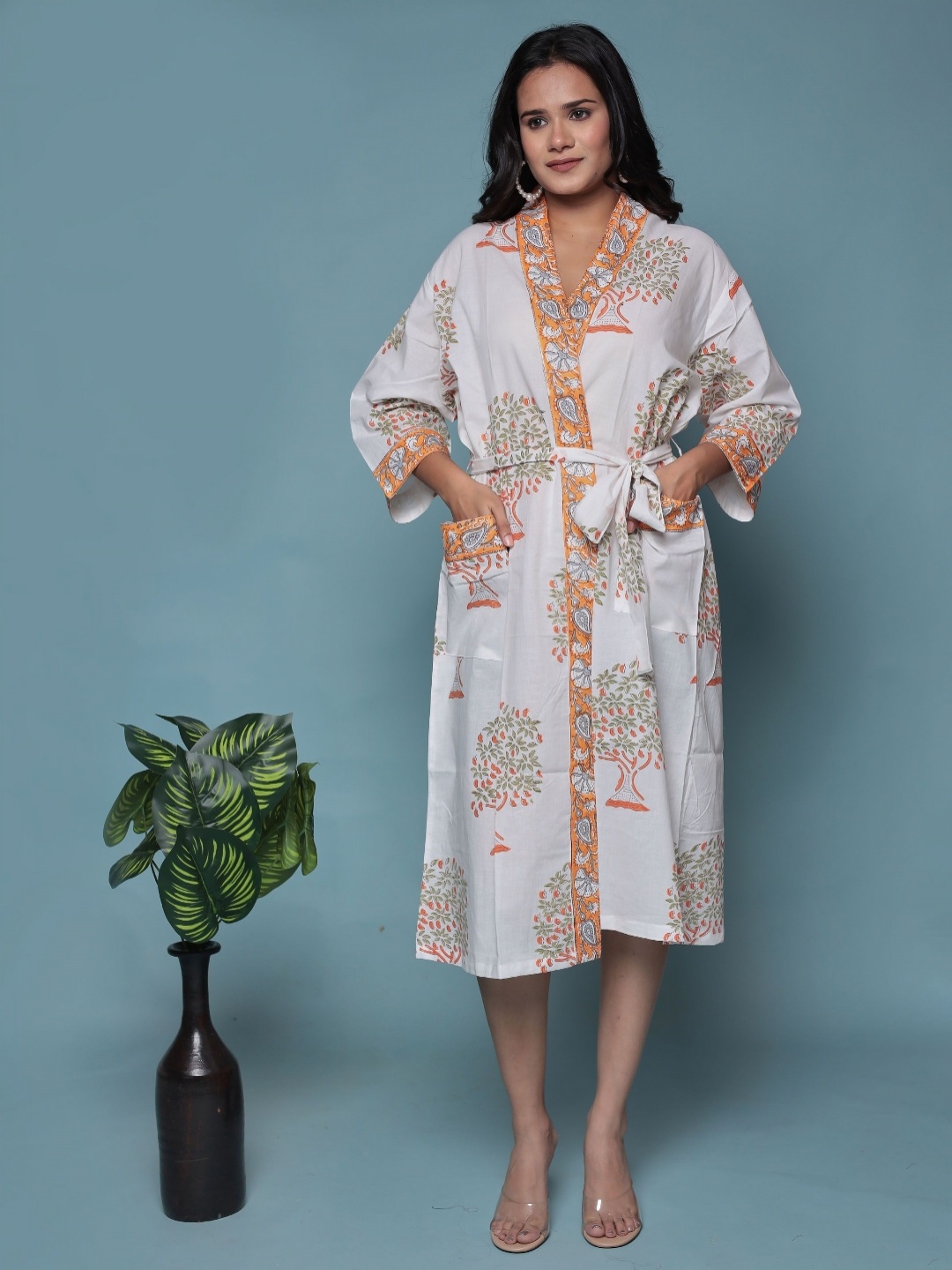 

Bohekant Women White & Orange Colored Printed Pure Cotton BathRobe