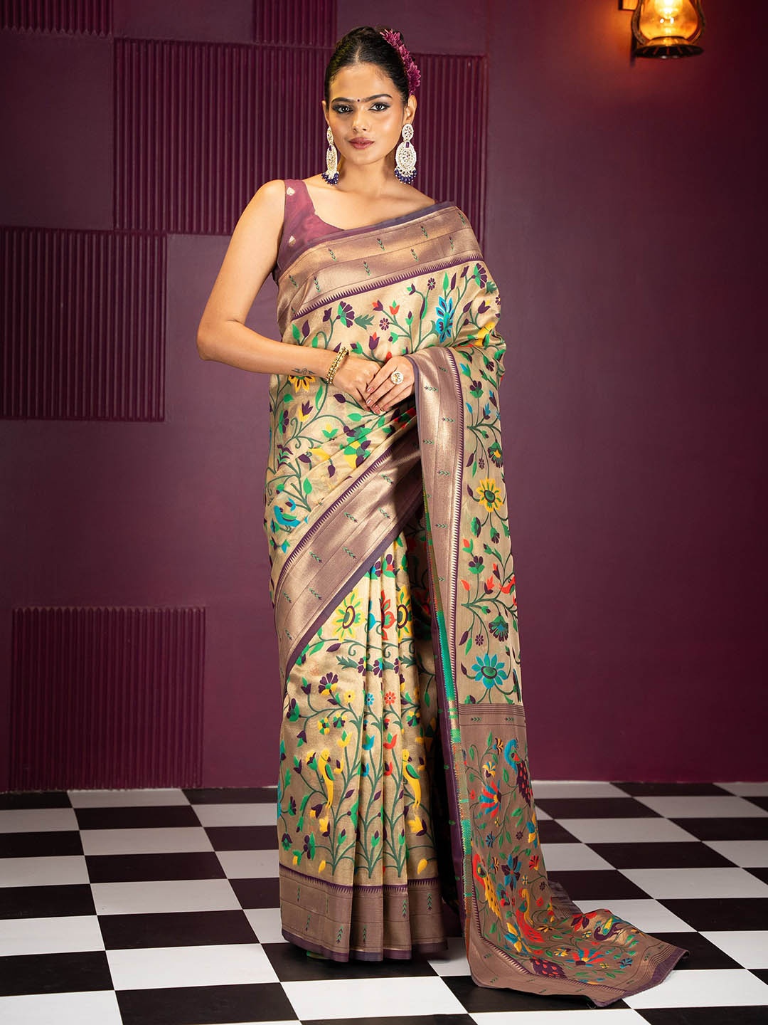 

MIMOSA Floral Zari Banarasi Saree, Mauve