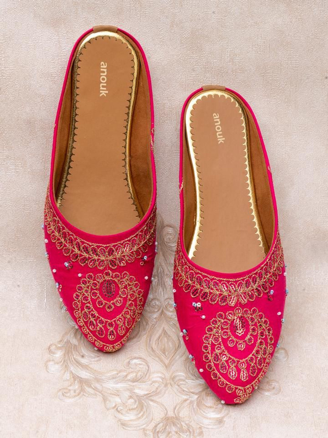

Anouk Women Embellished Ethnic Mules Flats, Pink