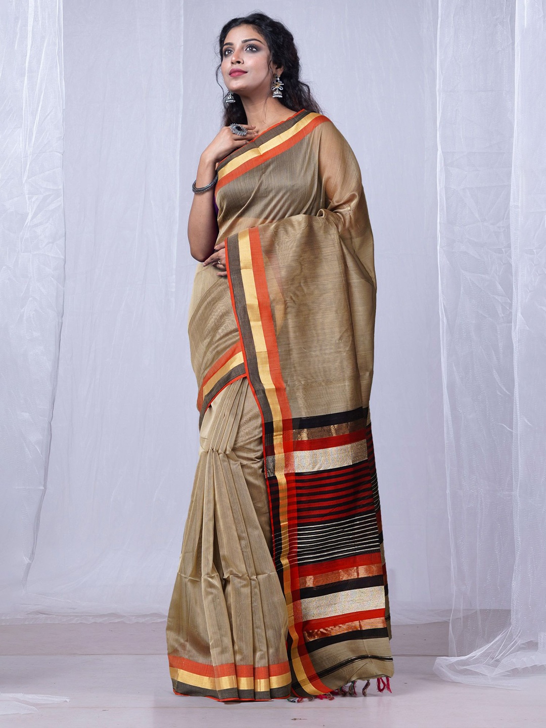 

Unnati Silks Silk Cotton Handloom Maheshwari Saree, Cream