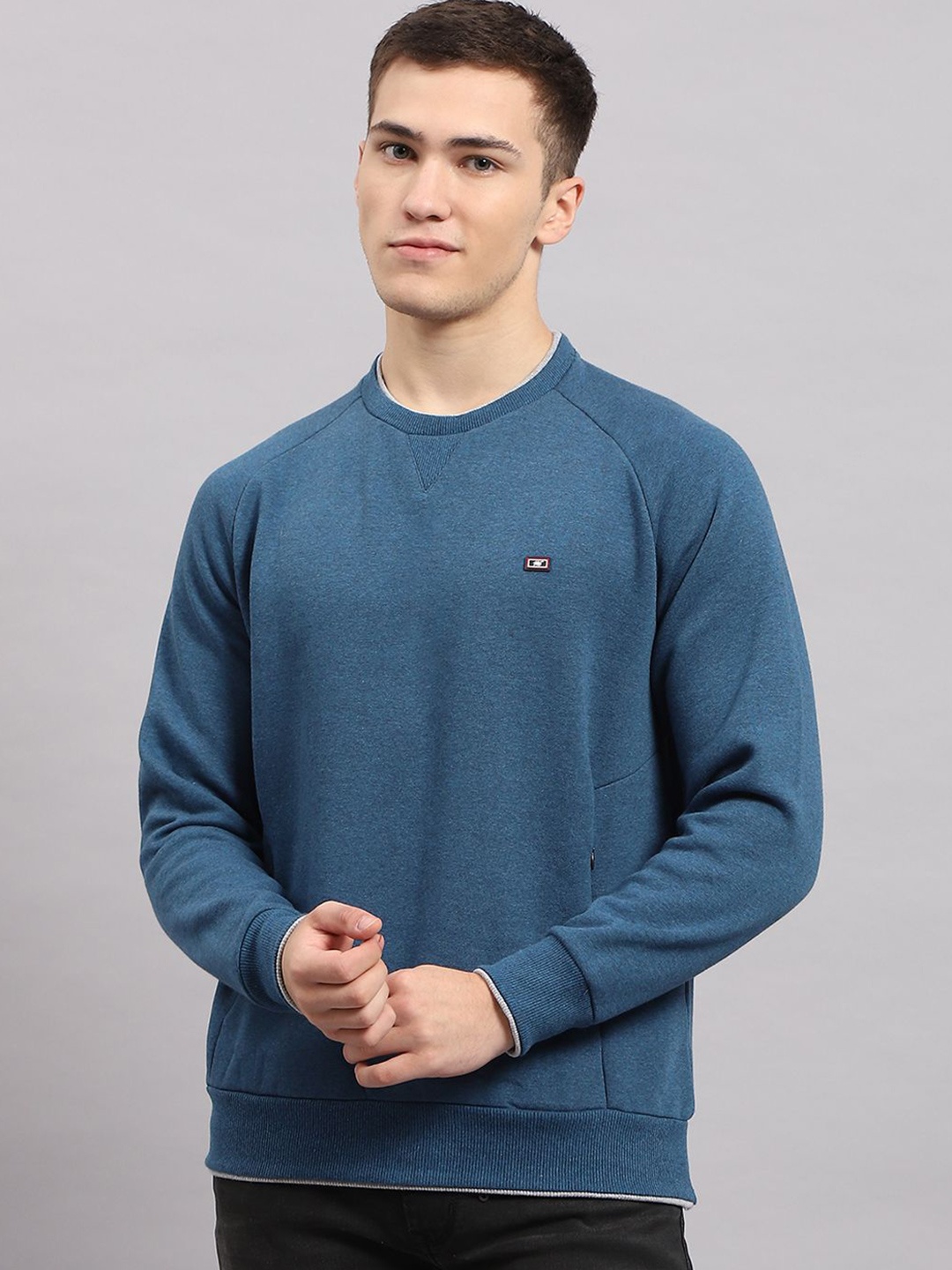 

Monte Carlo Men Solid Round Neck Cotton Sweatshirt, Blue