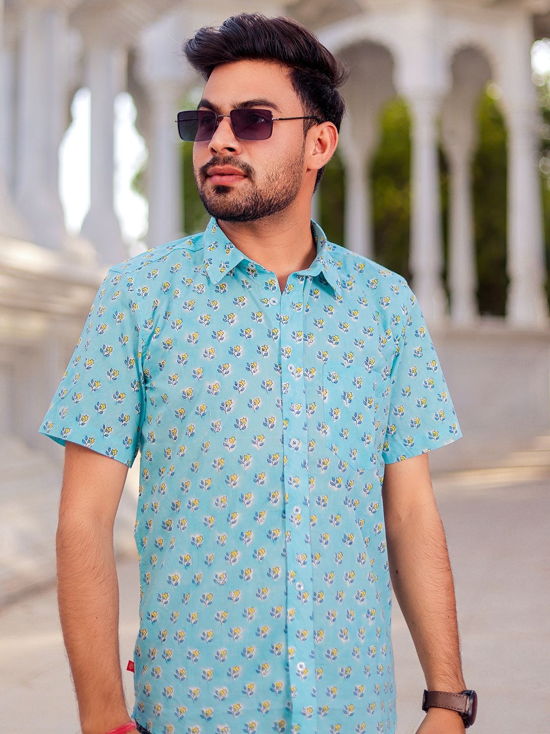 

VASVI Men Classic Spread Collar Floral Printed Cotton Slim Fit Casual Shirt, Blue