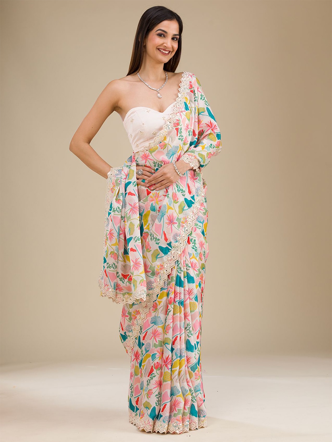 

Koskii Floral Printed Embroidered Saree, White