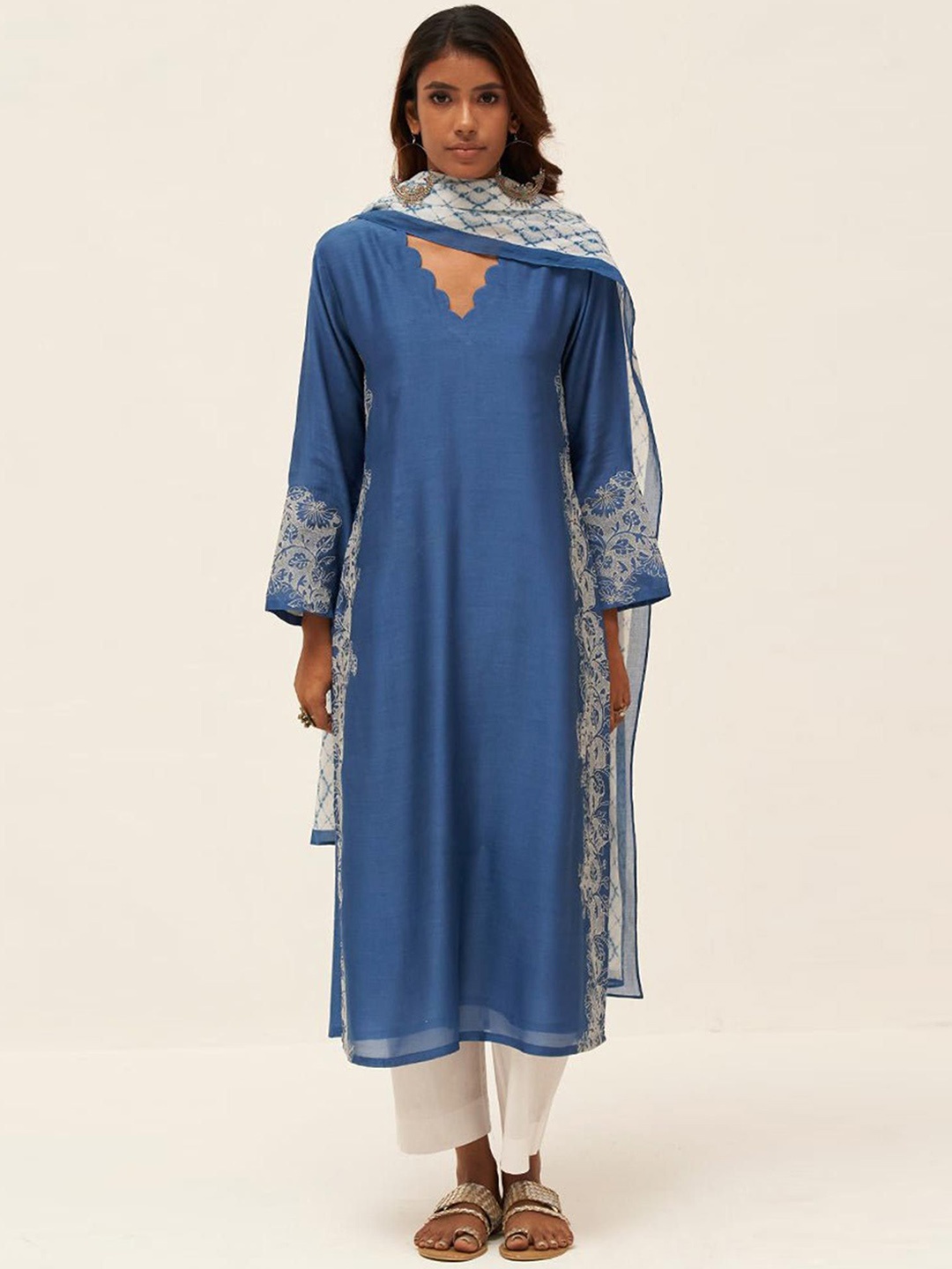 

Ganga Floral Embroidered V-Neck Raw Silk Straight Kurta with Palazzo & Dupatta, Blue