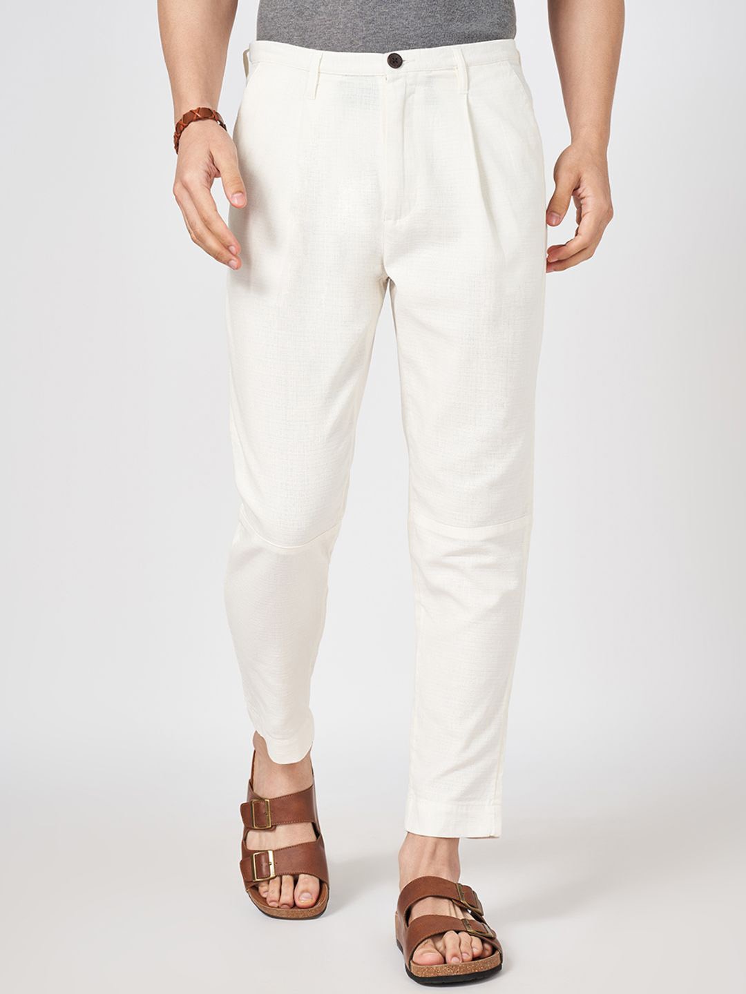 

7 Alt by Pantaloons Men Slim Fit Cotton Pleated Trousers, Off white