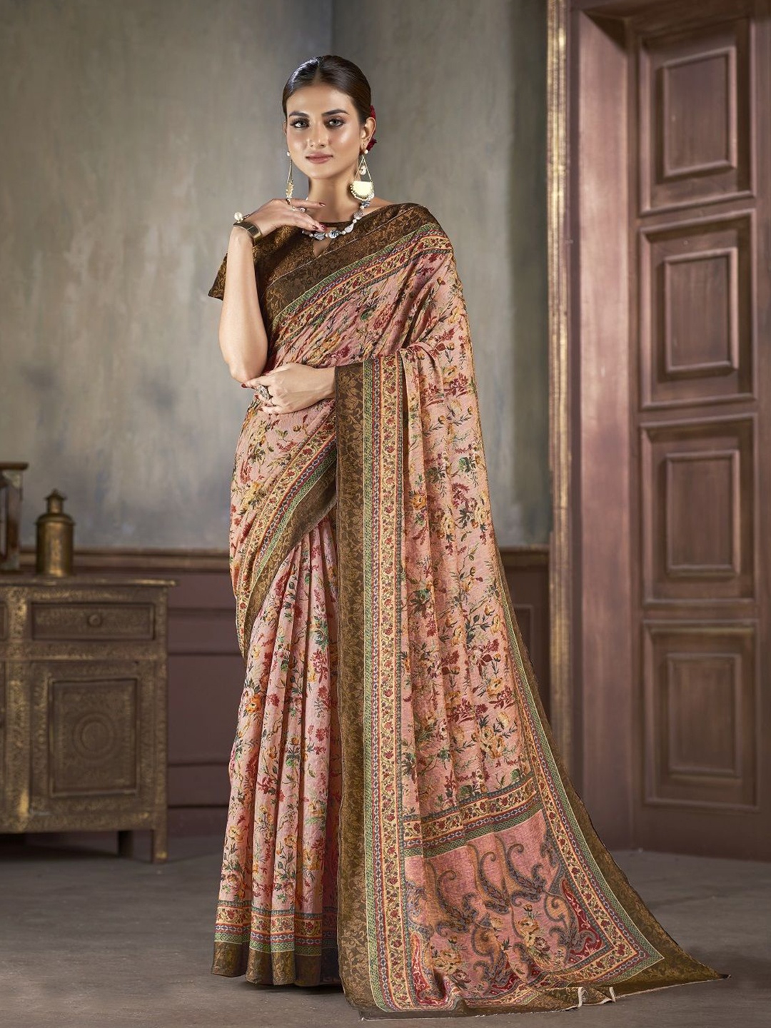 

JIVORA Ethnic Motifs Printed Pure Silk Saree, Brown