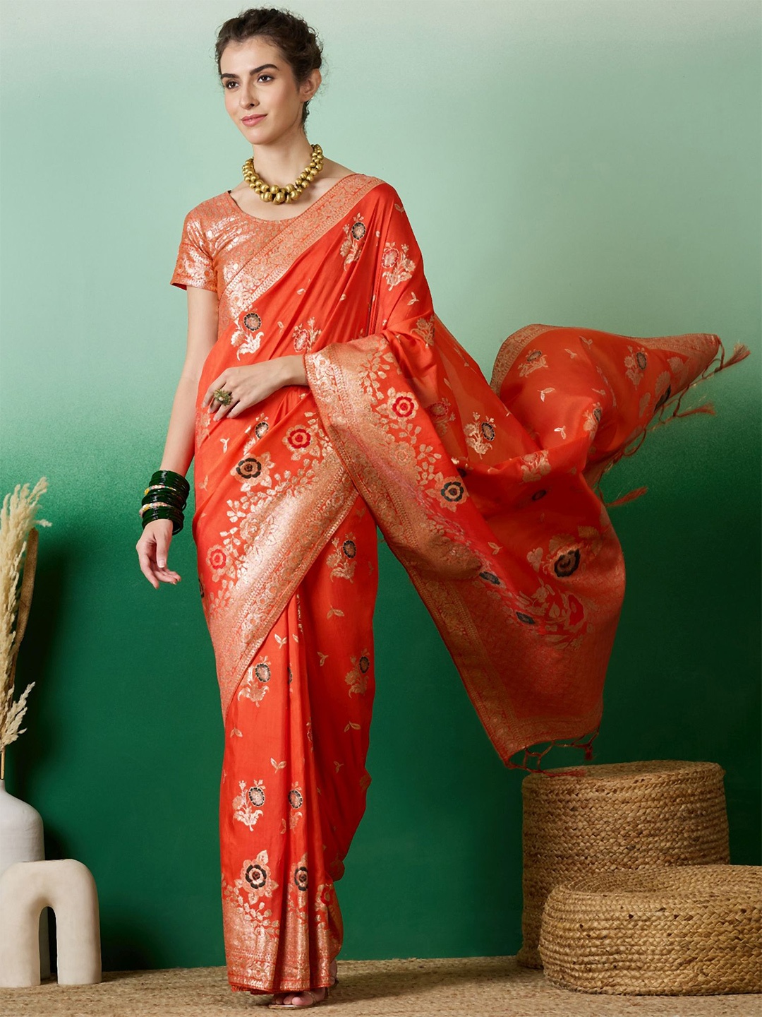 

Maroosh Floral Zari Silk Blend Fusion Banarasi Saree, Orange