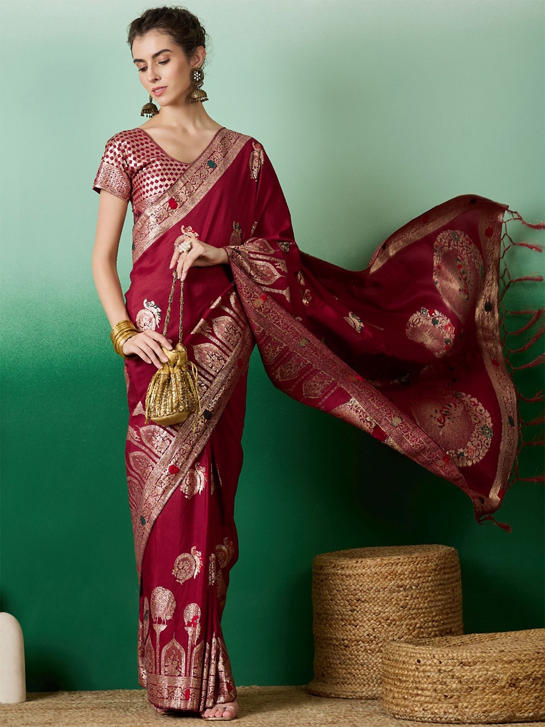 

Maroosh Floral Zari Fusion Banarasi Saree, Red