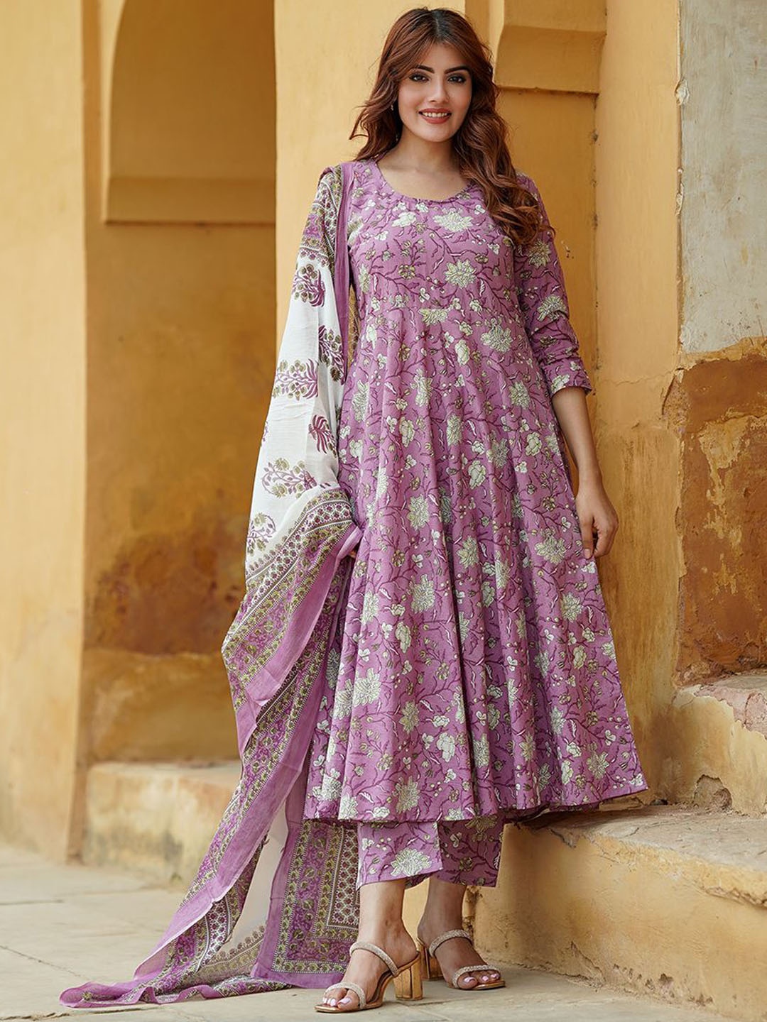 

KALINI Floral Printed Regular Pure Cotton Anarkali Kurta with Trousers & Dupatta, Mauve