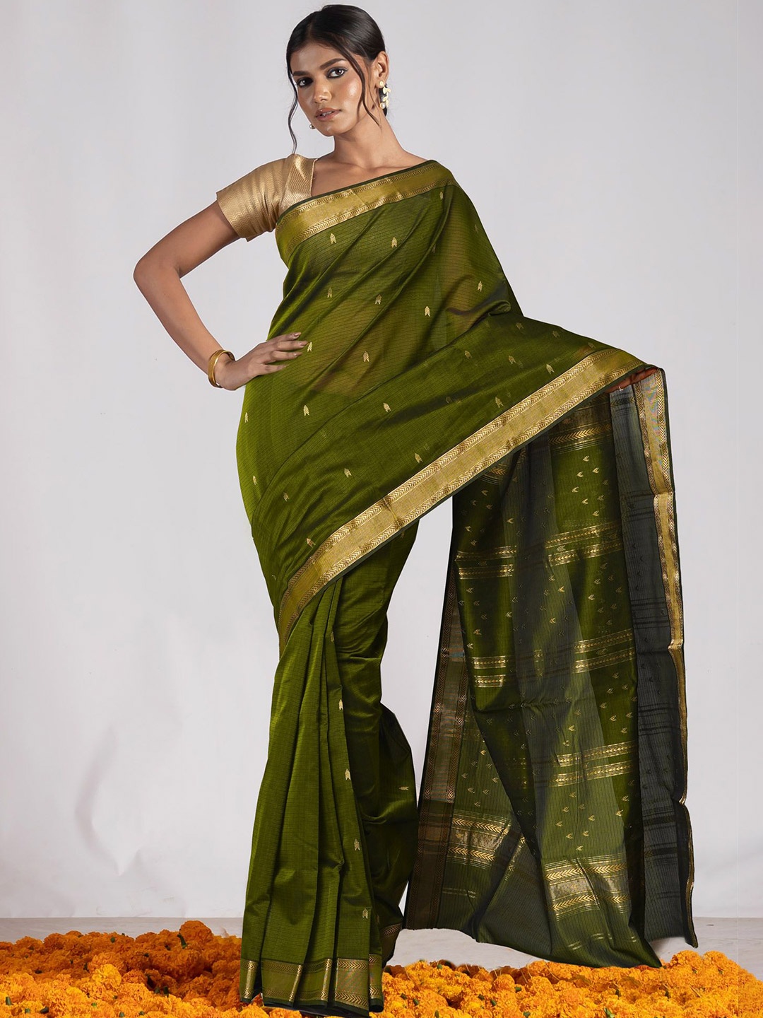 

Unnati Silks Silk Cotton Handloom Maheshwari Saree, Olive