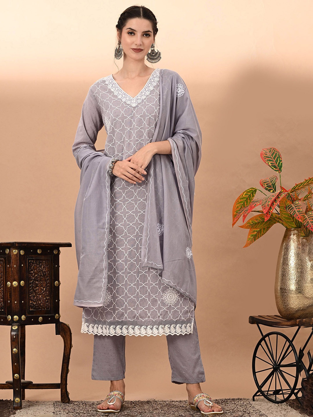 

KEOSA Women Woven Design Embroidered Pure Cotton Kurta with Trousers & With Dupatta, Grey