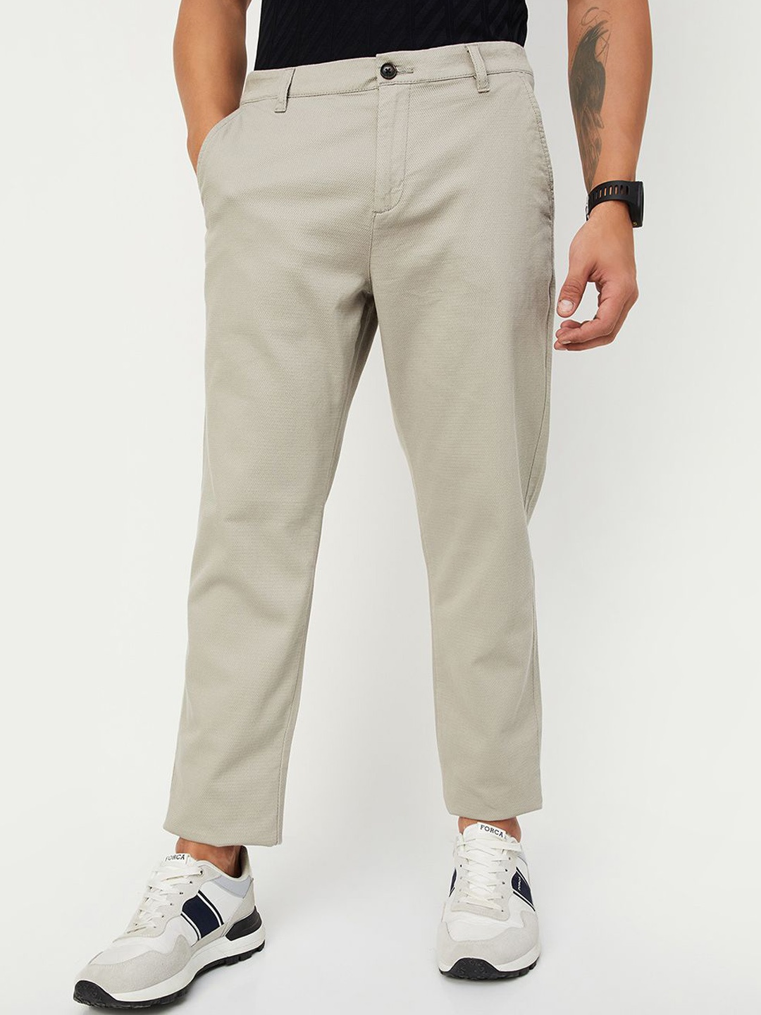 

max Men Textured Mid-Rise Cotton Chinos Trousers, Cream