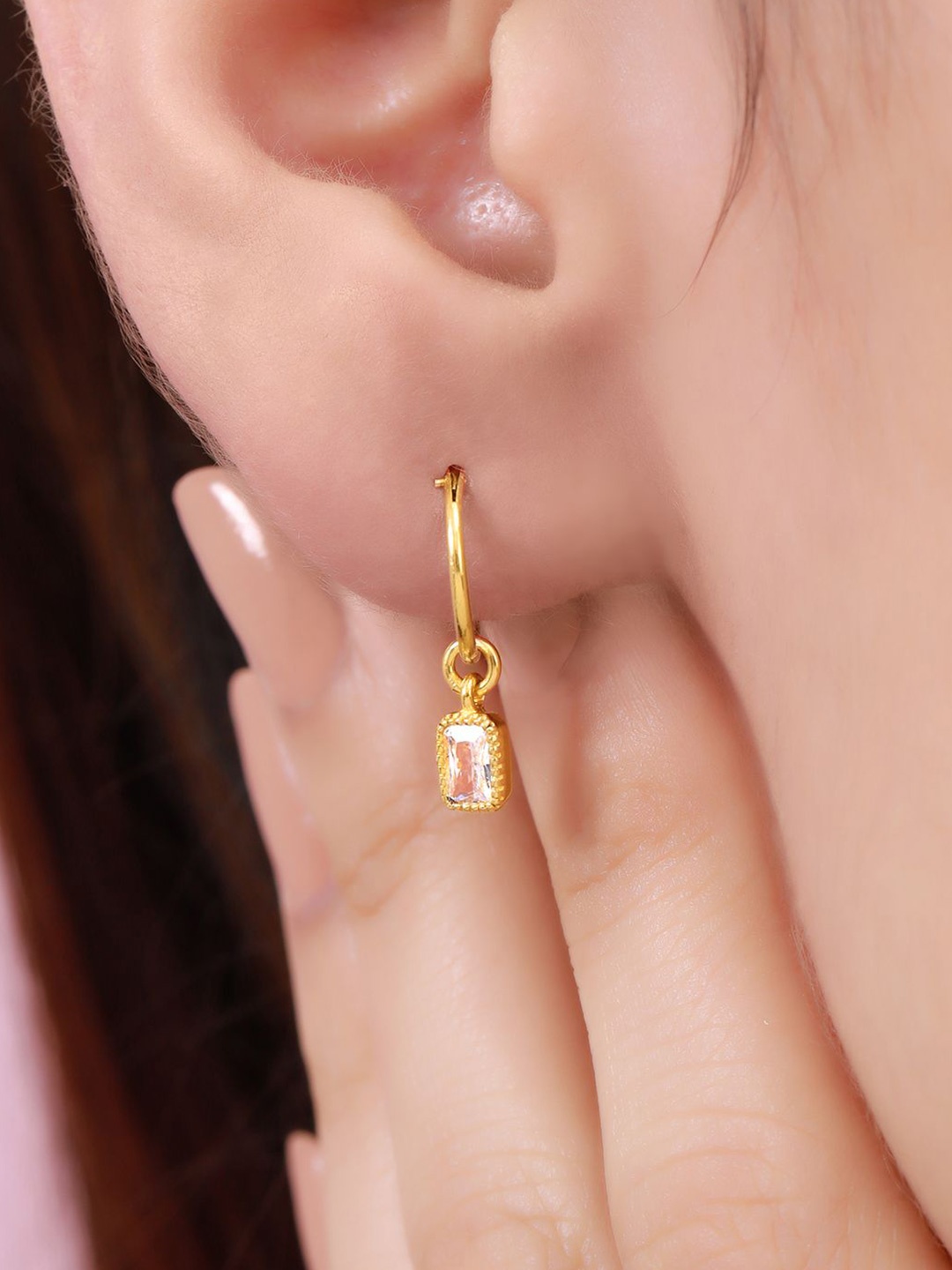 

Zavya 925 Sterling Silver Gold-Plated Cubic Zirconia Hoop Earrings