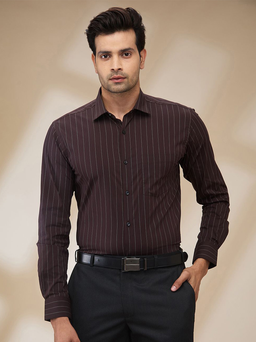 

Park Avenue Men Cutaway Collar Vertical Striped Cotton Slim Fit Formal Shirt, Brown