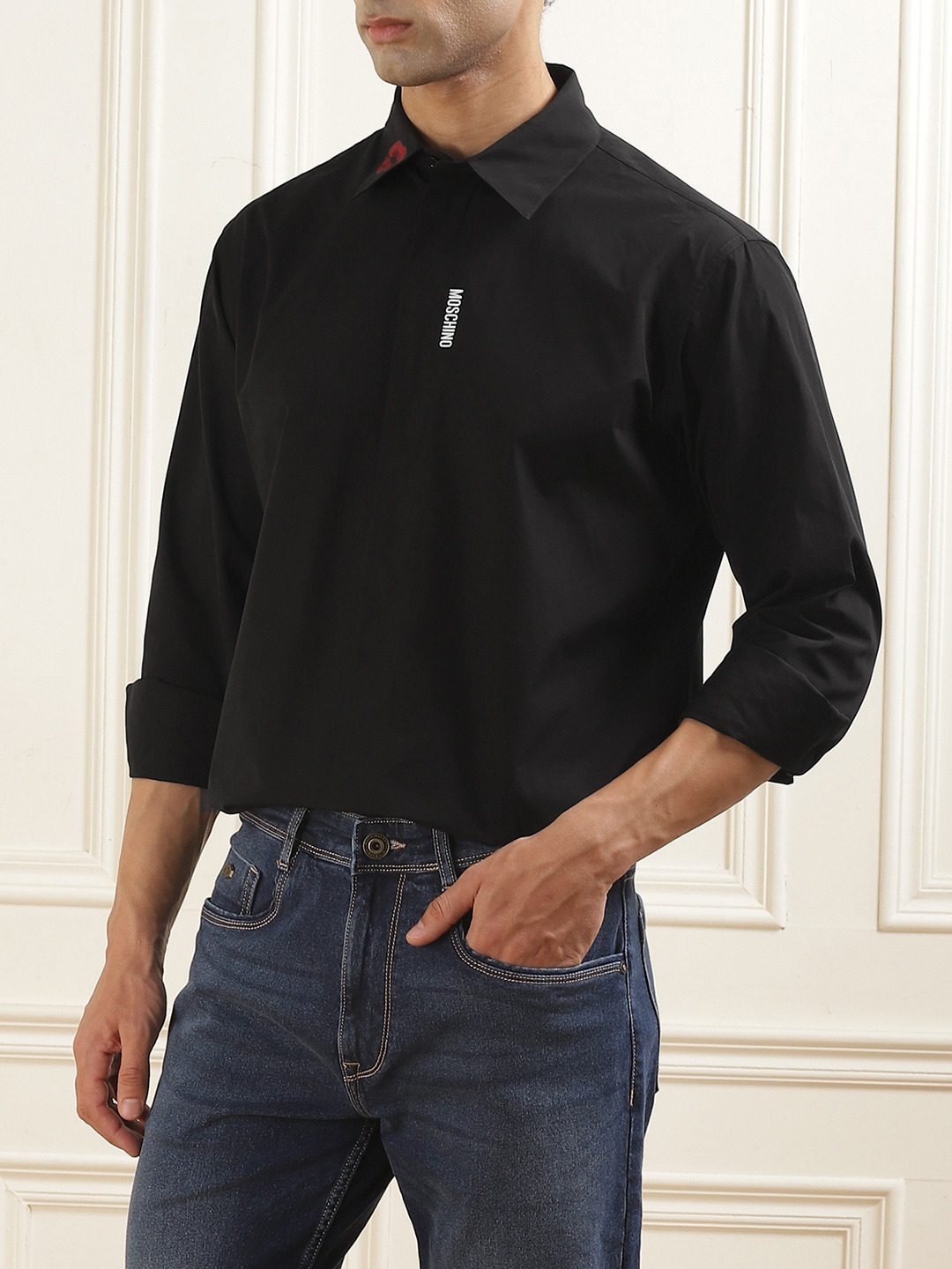 

MOSCHINO COUTURE Men Slim Fit Cotton Spread Collar Shirt, Black