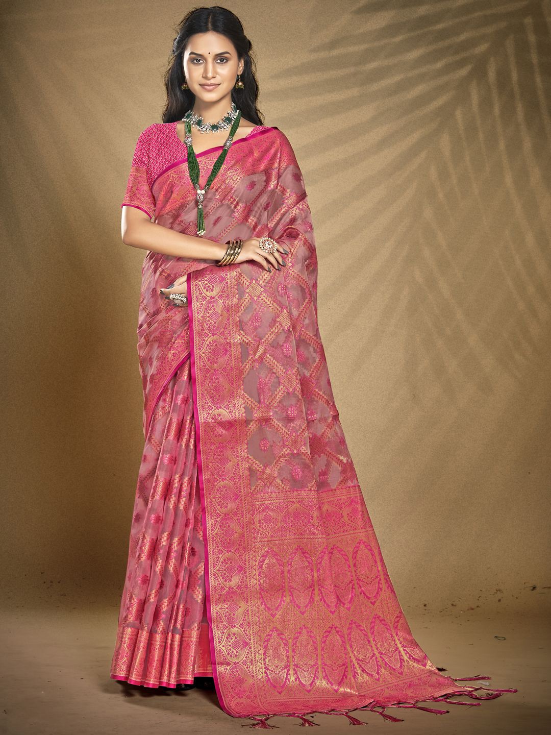 

SANGAM PRINTS Woven Design Zari Tussar Saree, Pink