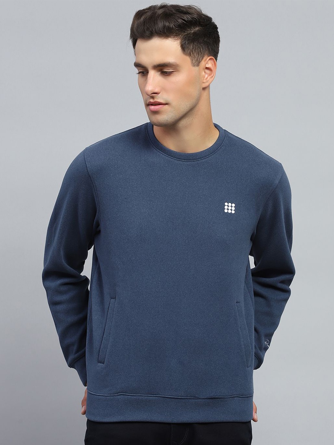 

rock.it Men Solid Round Neck Pullover Sweatshirt, Blue