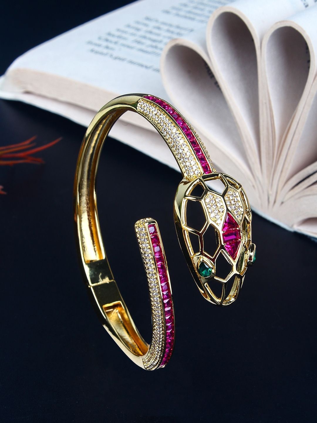 

KPOP Gold-Plated Cubic Zirconia Stone Studded Cuff Bracelet