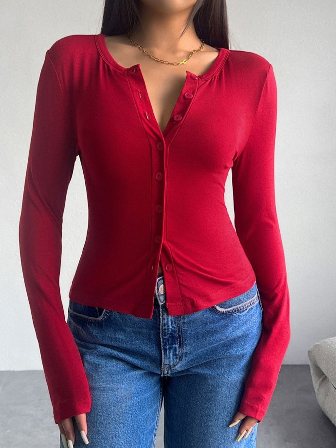 

StyleCast Women Solid V-Neck Top, Burgundy