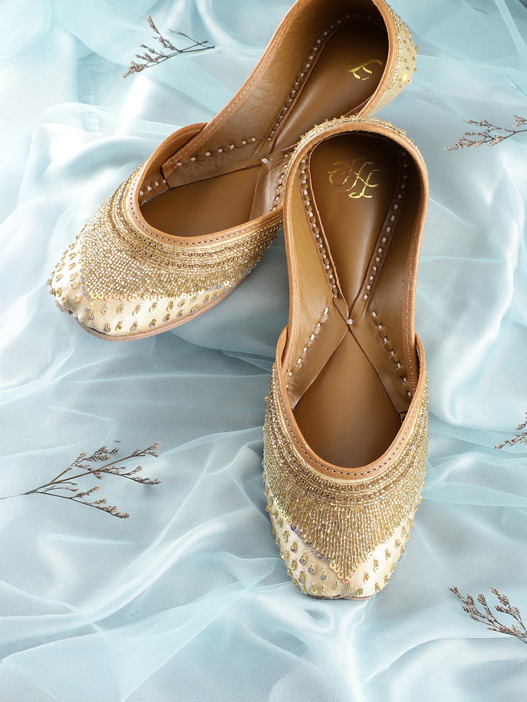 

House of Pataudi Women Embellished Ethnic Mojaris, Gold