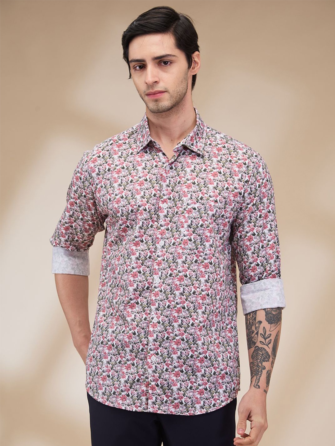 

Park Avenue Men Spread Collar Floral Printed Cotton Slim Fit Casual Shirt, White