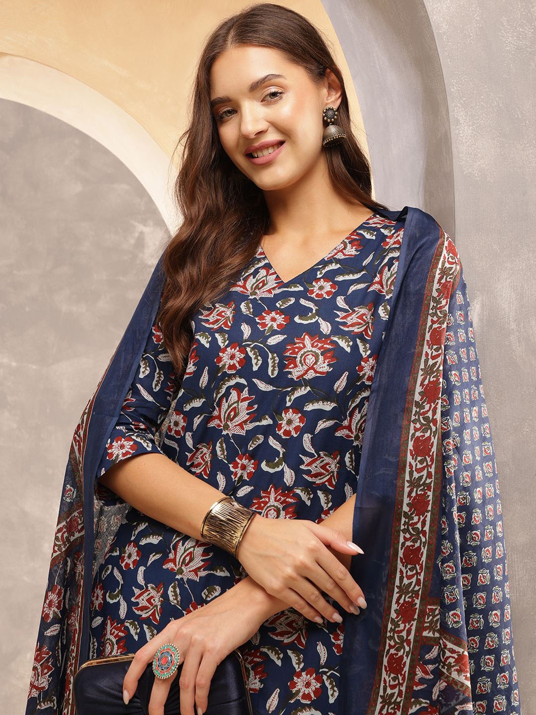 

Anouk Women Ethnic Motifs Printed Regular Pure Cotton Kurta with Trousers & With Dupatta, Navy blue