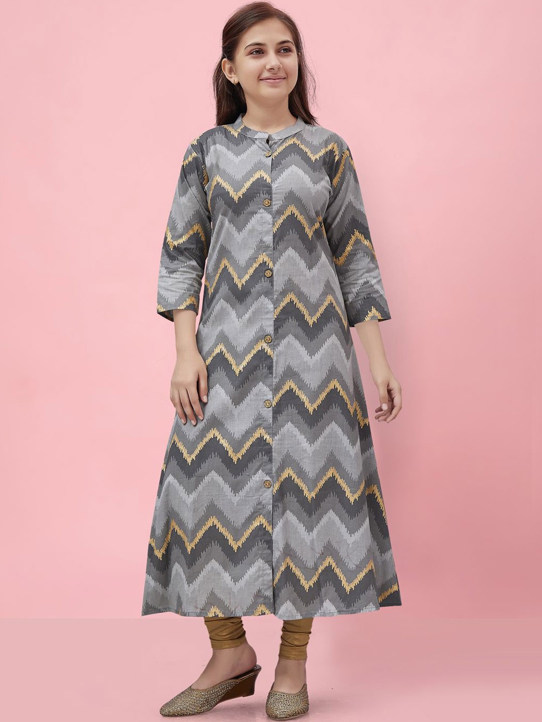 

BAESD Girls Chevron Flared Sleeves Kurta, Grey