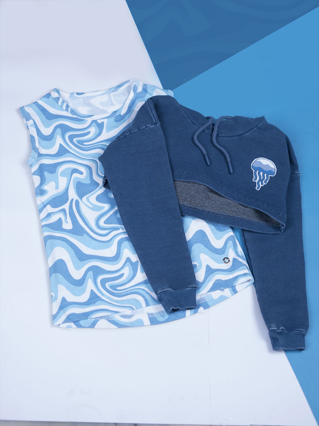 

Gini and Jony Girls Solid Hooded Cotton Top Comes With A T-shirt, Blue