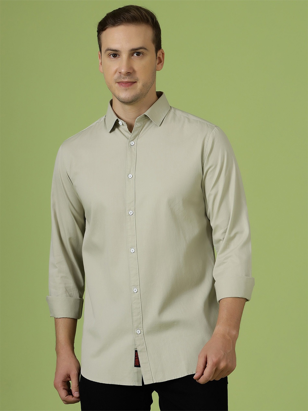 

Gavin Paris Men Relaxed Fit Spread Collar Solid Cotton Semiformal Shirt, Green