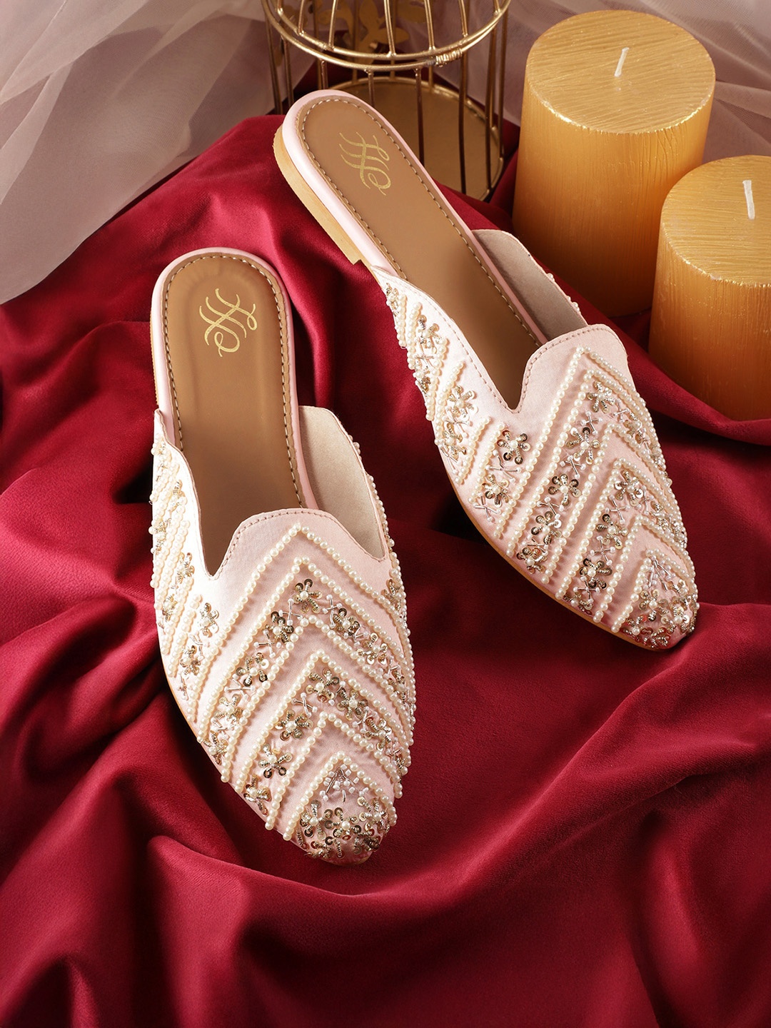 

House of Pataudi Women Ethnic Embellished Mules, Pink