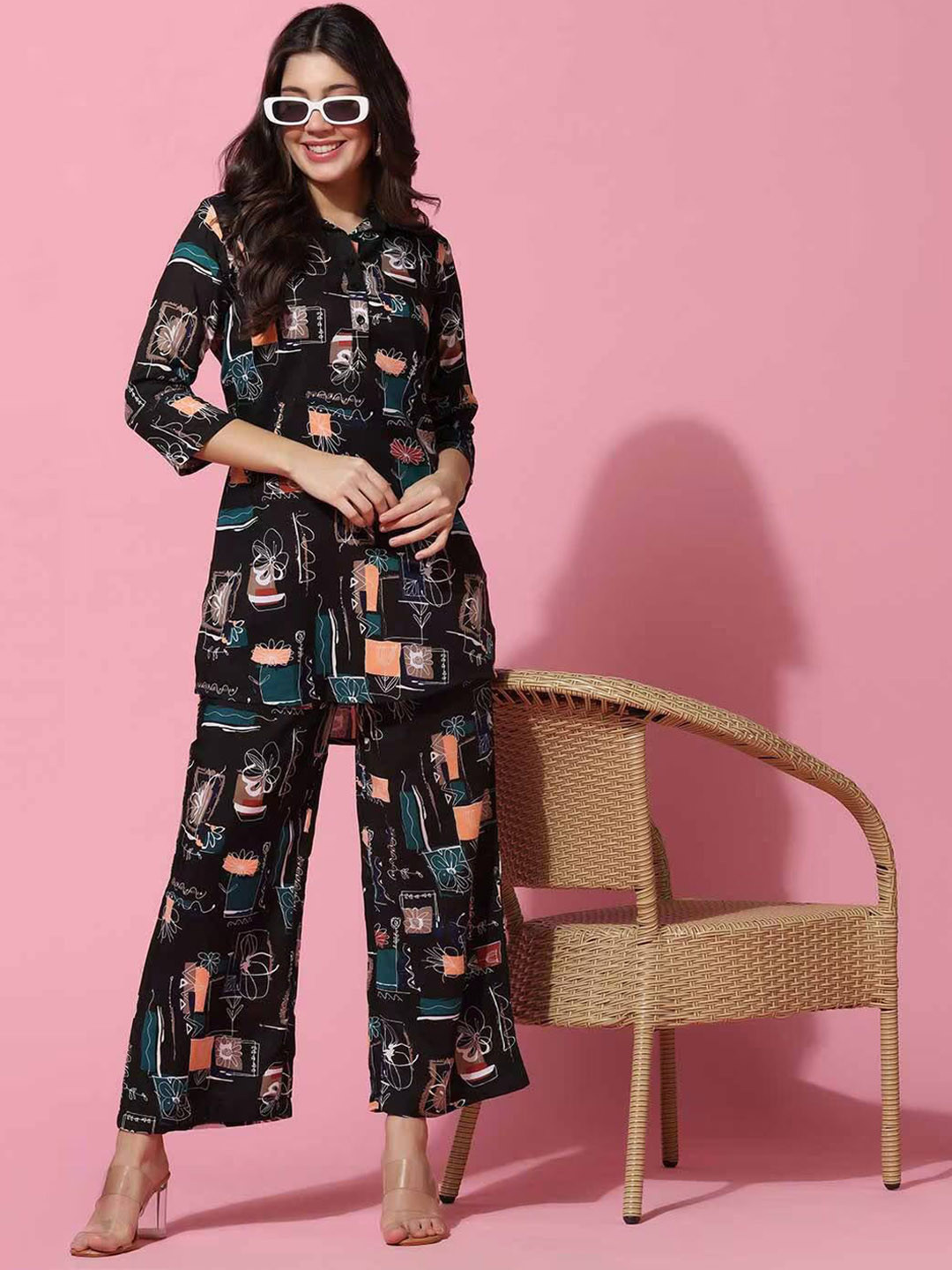 

NIJANAND TEXTILE Printed Pure Cotton Shirt & Trousers Co-Ords, Black