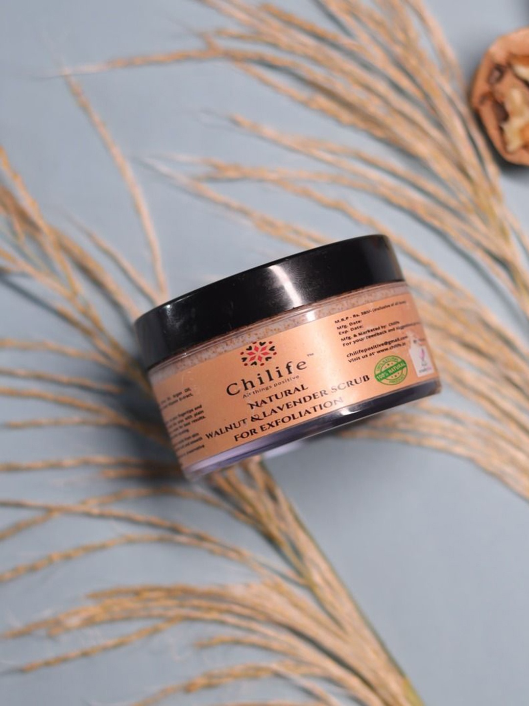 

Chilife Walnut & Lavender scrub- 50 g, Beige