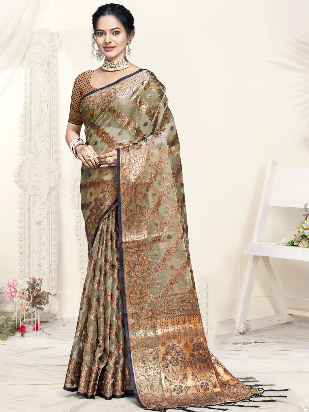 

SANGAM PRINTS Woven Design Zari Organza Tussar Saree, Grey