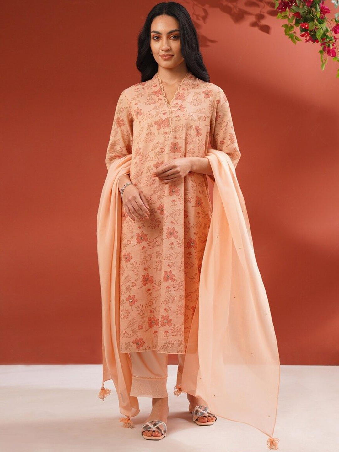 

JAYPORE V-Neck Three Quarter Sleeves Printed Straight Kurta Set, Peach