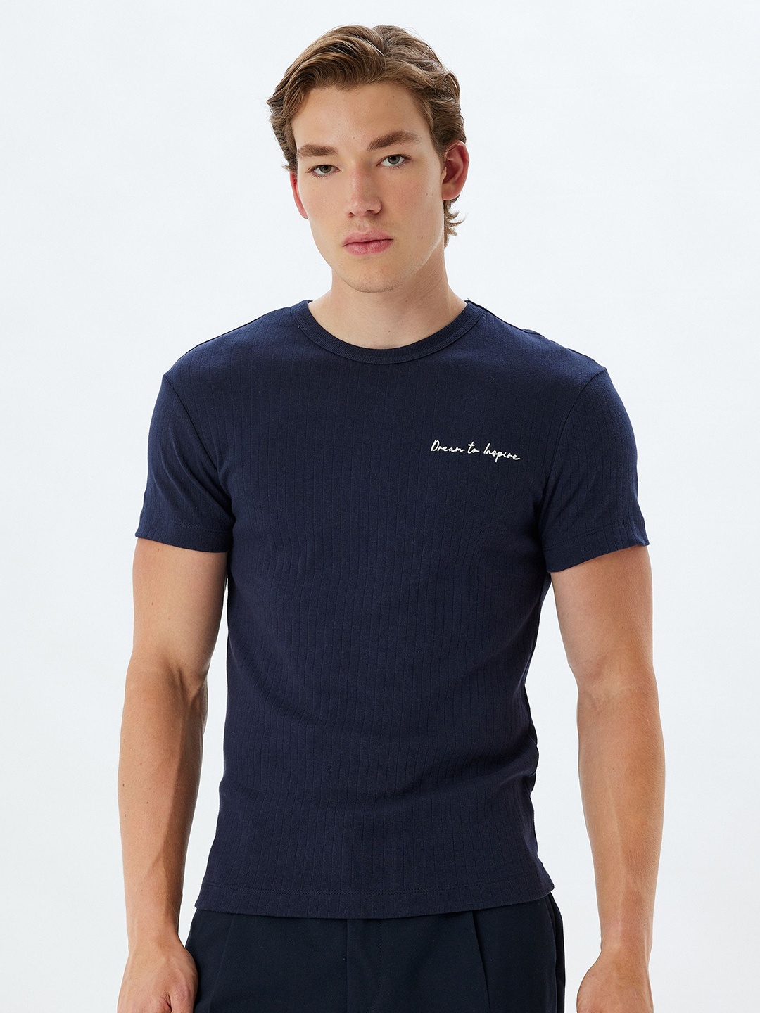 

Koton Men Solid Round Neck Cotton Slim Fit T-shirt, Navy blue