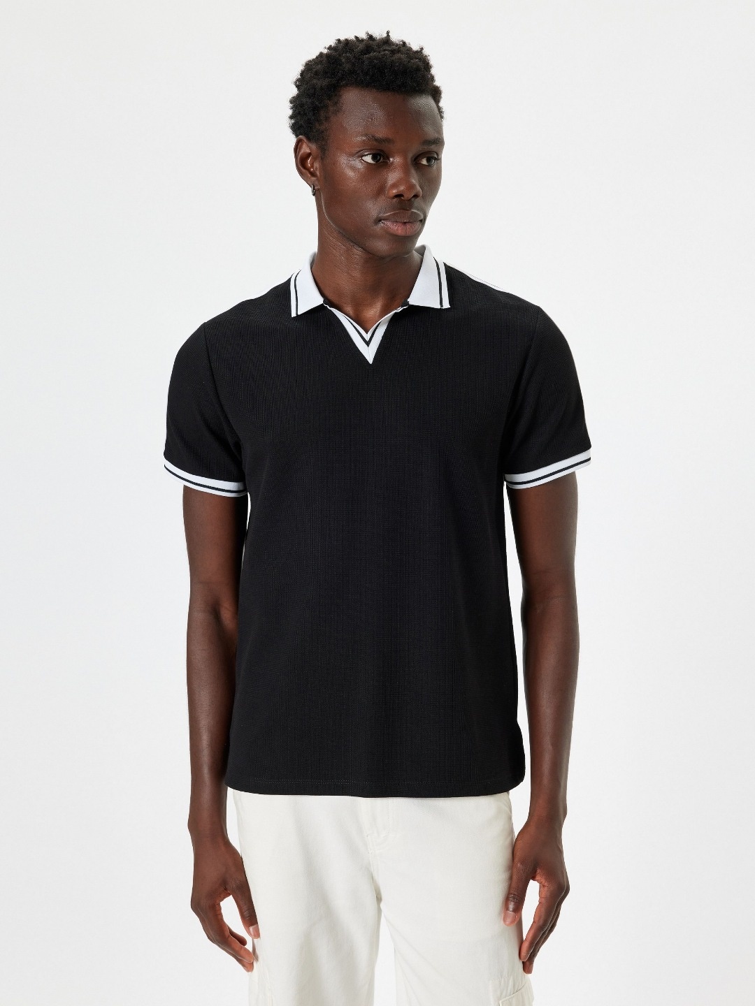 

Koton Men Solid Polo Collar T-shirt, Black