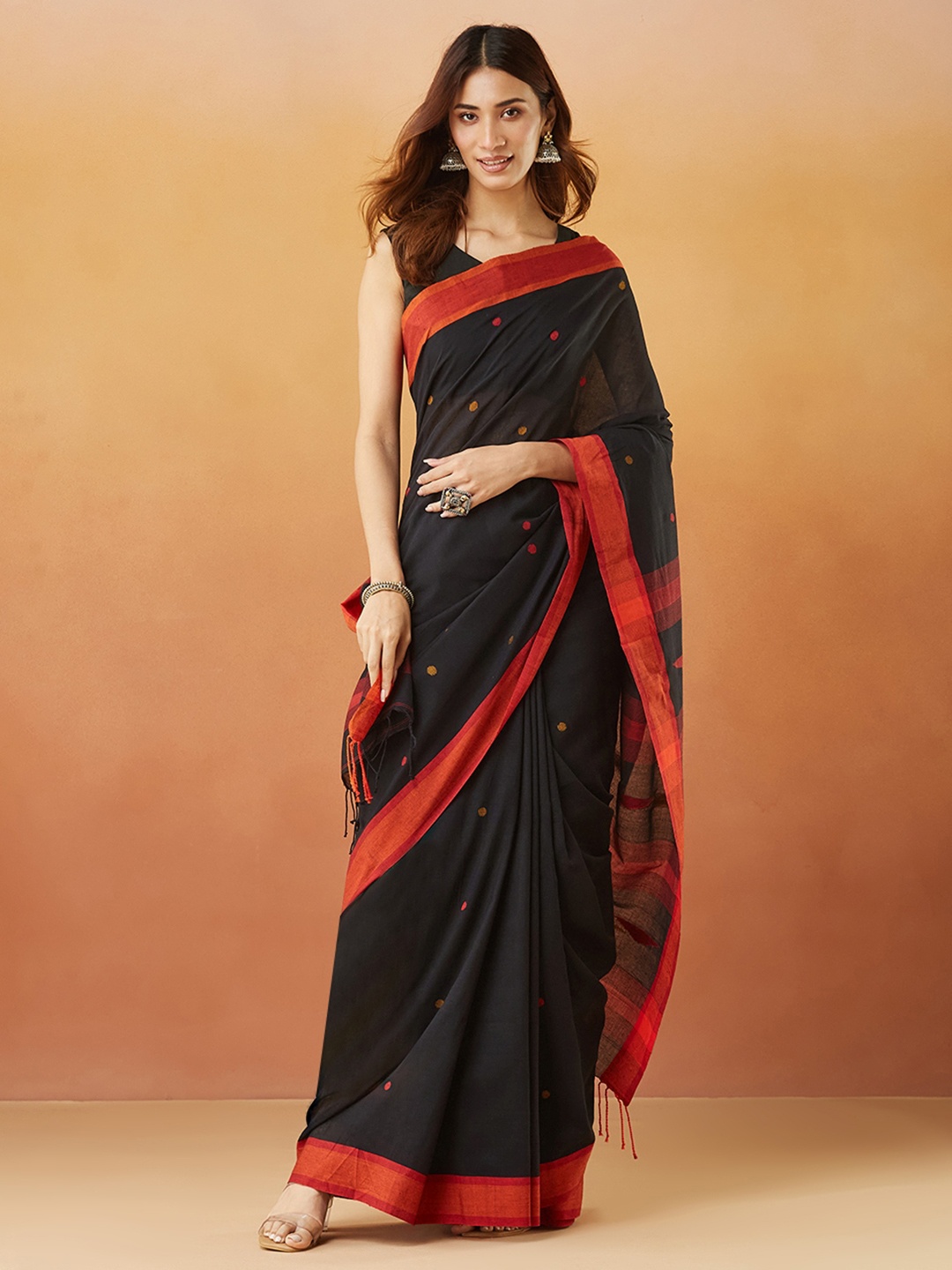 

Fabindia Woven Design Pure Cotton Saree, Black