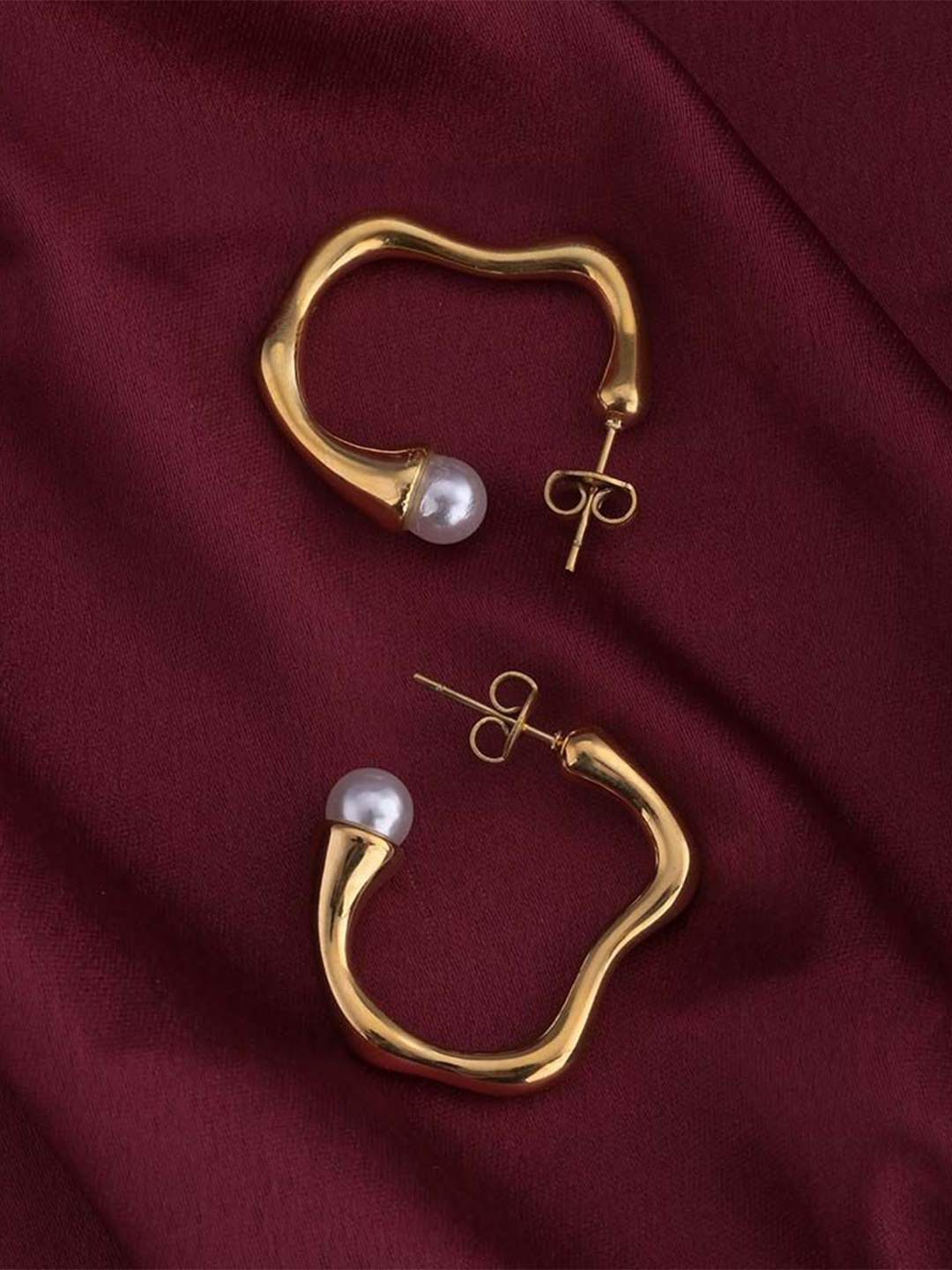 

PALMONAS Gold-Plated Circular Stainless Steel Pearls Hoop Earrings