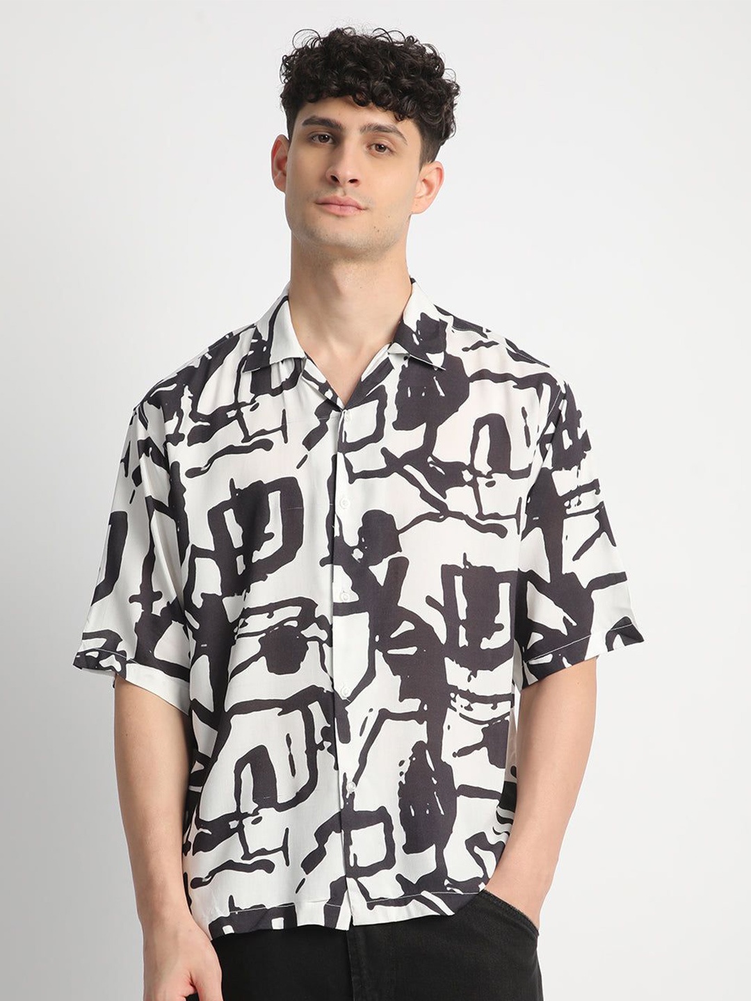 

Mark Leute Men Relaxed Fit Cuban Collar Abstract Printed Casual Shirt, White
