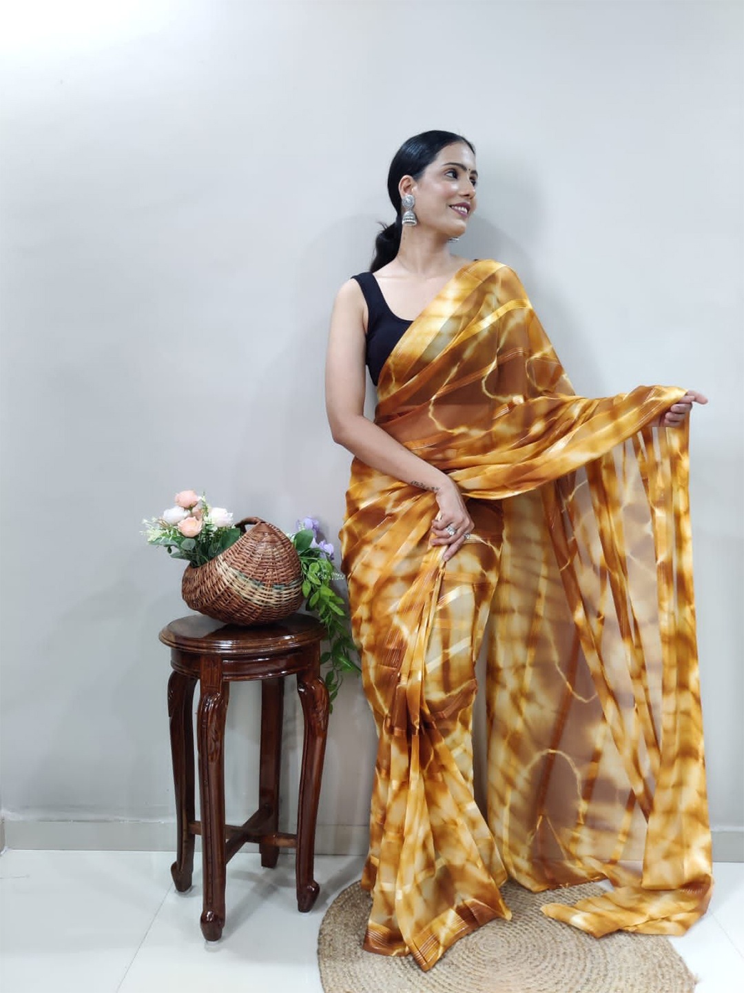

TIEXA Tie and Dye Printed Pure Georgette Ready to Wear Saree, Yellow