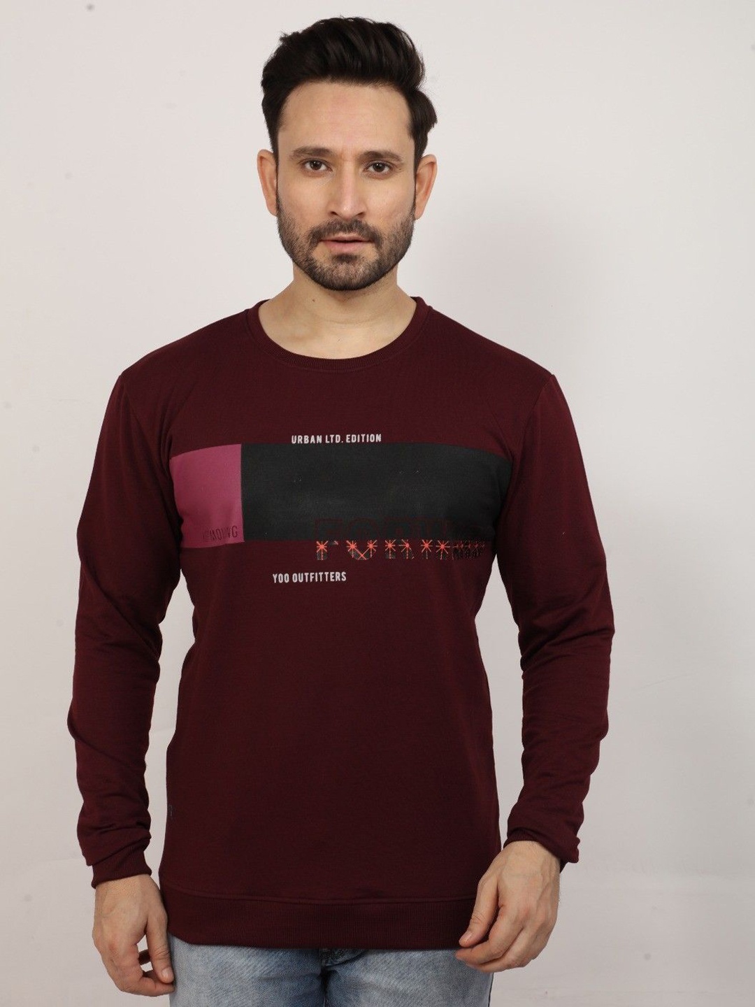 

Klub Fox Men Printed Sweatshirt, Maroon