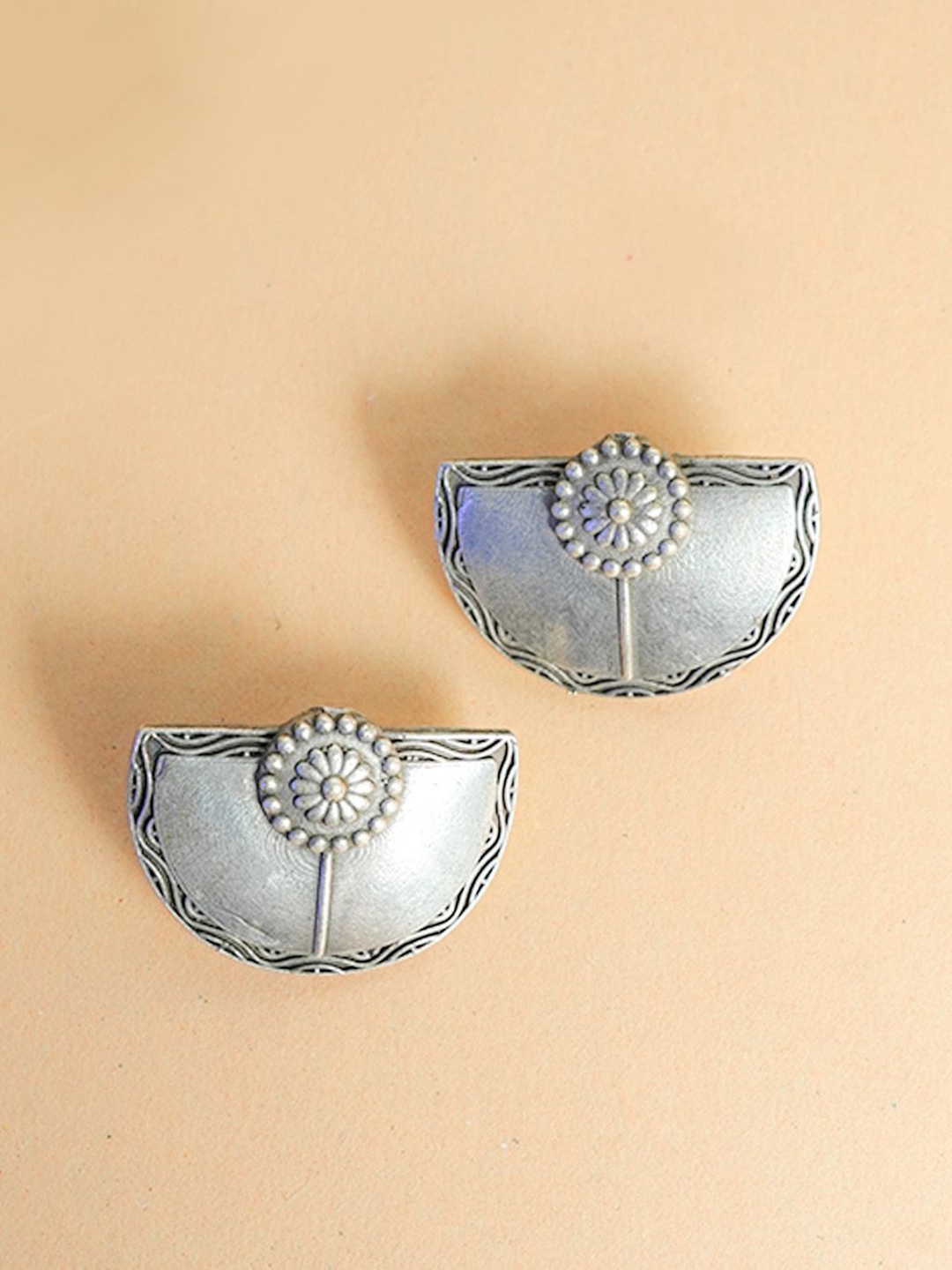 

VIRAASI Contemporary Shaped Oxidised Studs, Silver