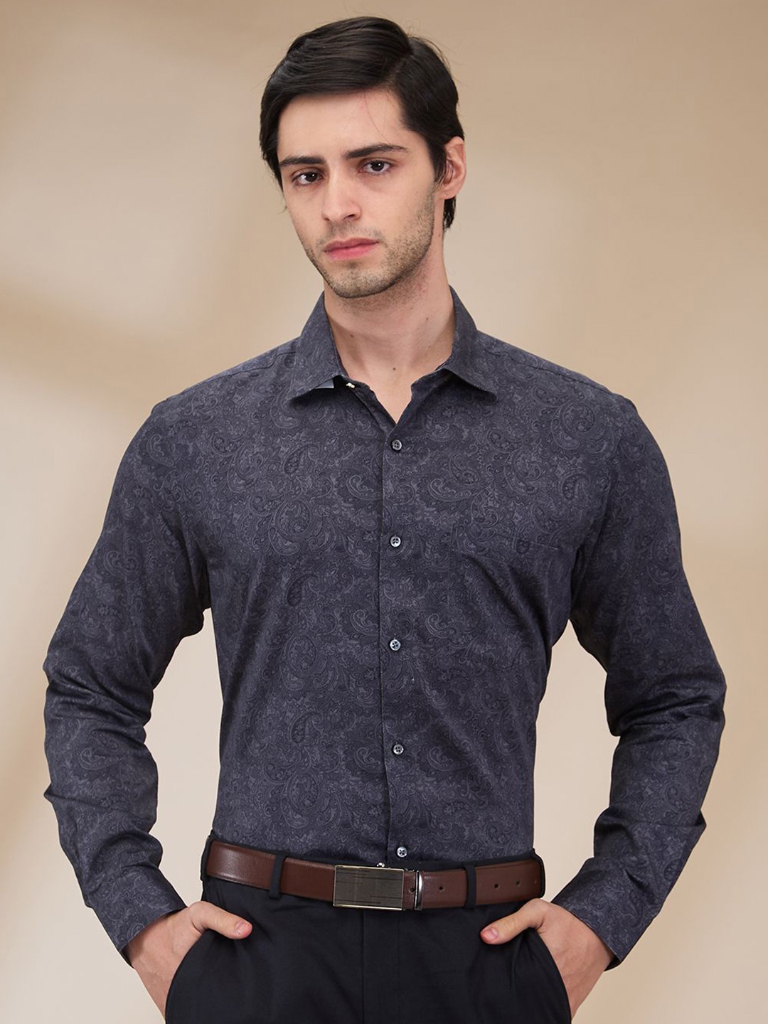 

Park Avenue Men Spread Collar Ethnic Motifs Printed Cotton Slim Fit Formal Shirt, Grey