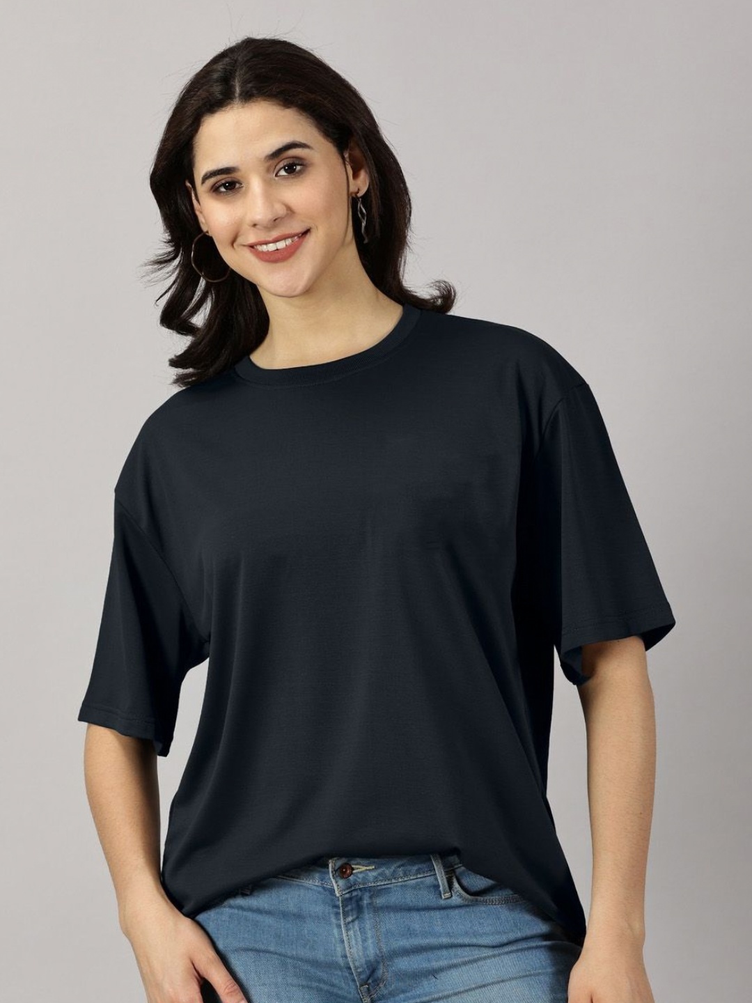 

Rodzen Women Solid Round Neck Cotton Oversized T-shirt, Black