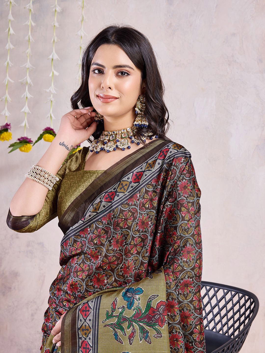 

Mitera Floral Printed Zari Saree, Brown