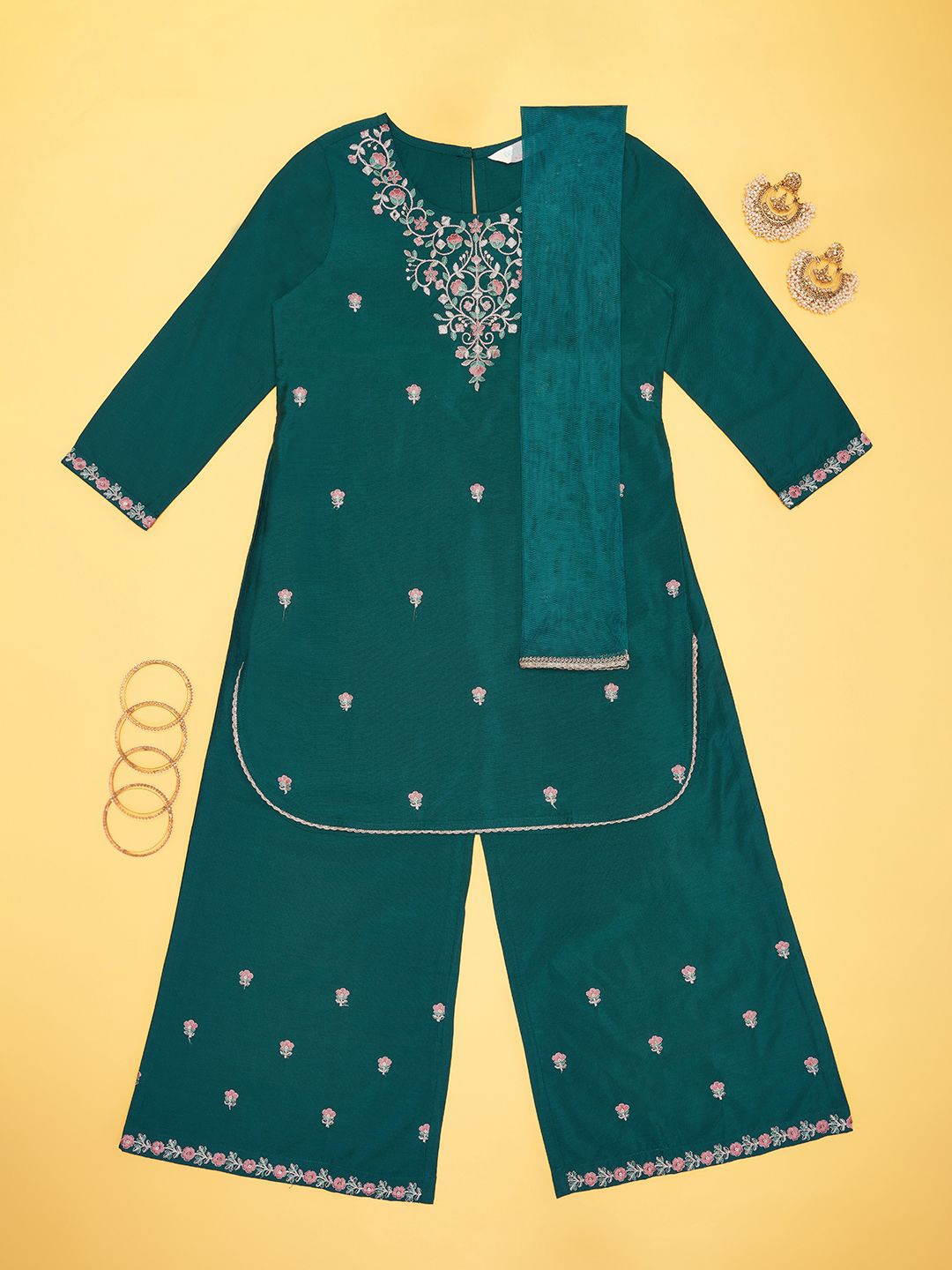 

AKKRITI BY PANTALOONS Girls Embroidered Kurta with Palazzos & With Dupatta, Teal