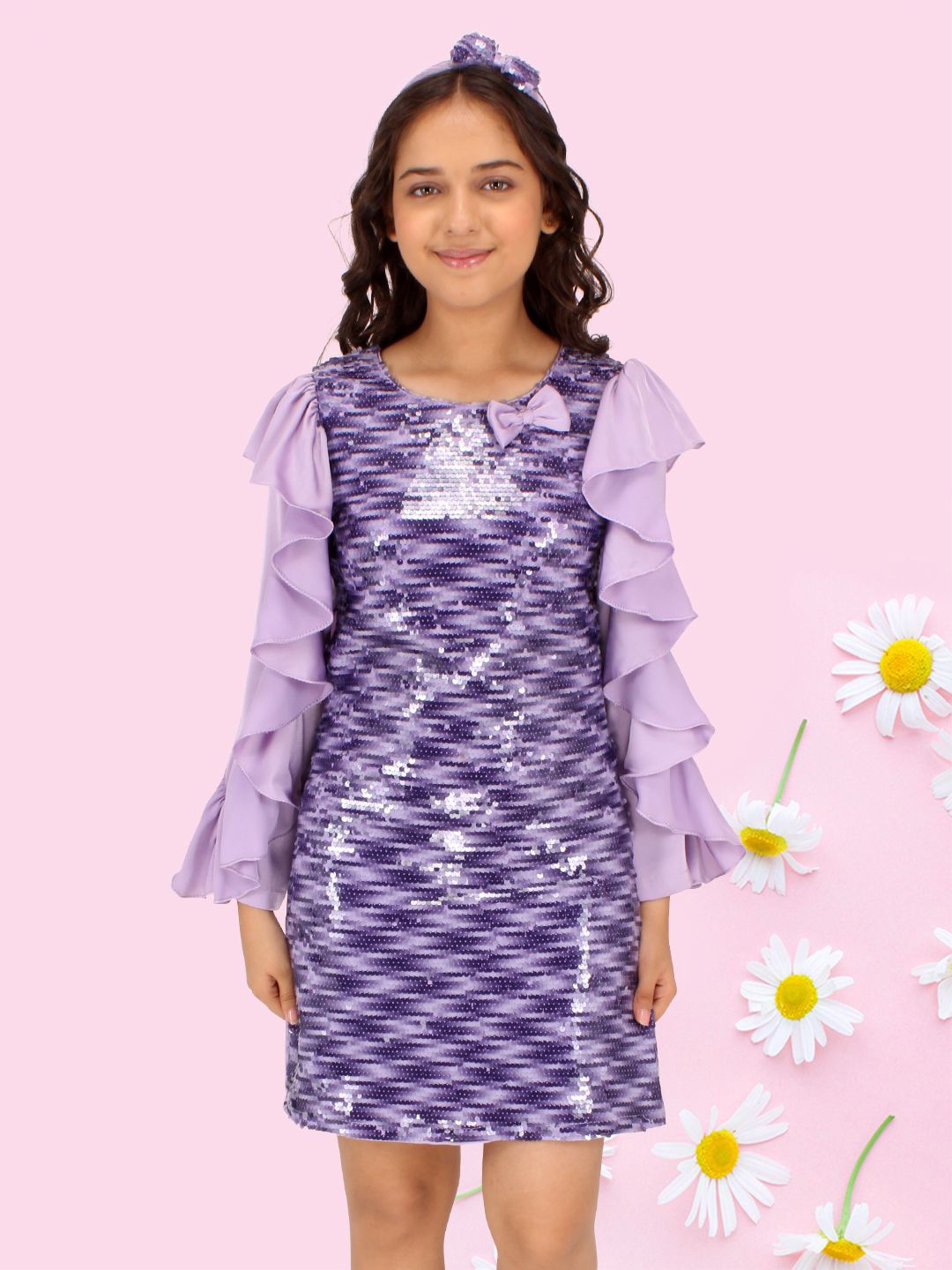 

CUTECUMBER Embellished Applique Satin Sheath Dress, Purple
