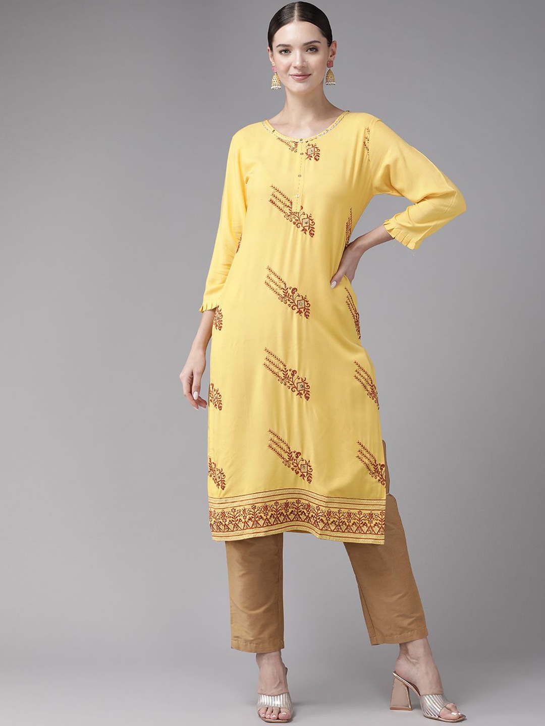 

BAESD Women Printed Thread Work Kurta, Yellow