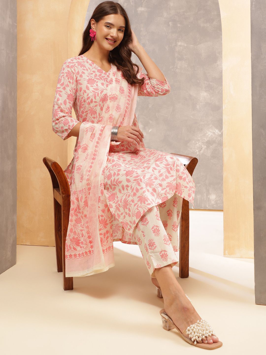 

Anouk Women Ethnic Motifs Printed Regular Pure Cotton Kurta with Trousers & With Dupatta, Peach