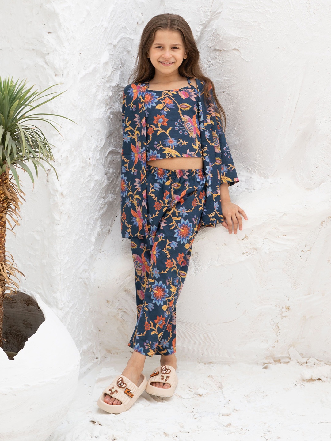 

SANSKRUTIHOMES Girls Printed Pure Cotton Shrug Top & Trouser Clothing Set, Blue